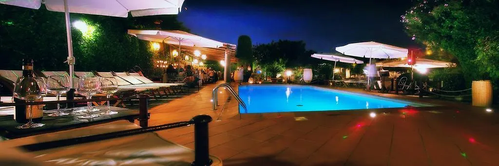 Hotel Atlantic Marina Di Carrara Italy